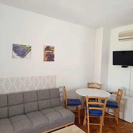 Apartment Mataija